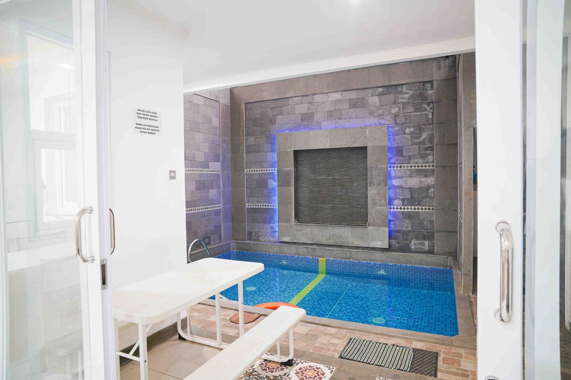 Schones Haus Private Pool & Netflix By Grorental باندونج المظهر الخارجي الصورة