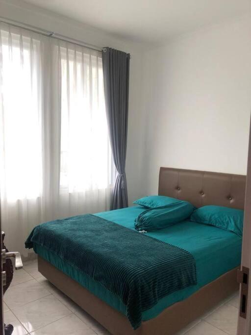 Schones Haus Private Pool & Netflix By Grorental باندونج المظهر الخارجي الصورة